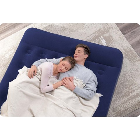 Materac dmuchany 203x152x28 cm z wbudowaną pompką nożną Bestway 67226 Bestway Materac dmuchany 203x152x28 cm z wbudowaną pompką nożną Bestway 67226 Bestway